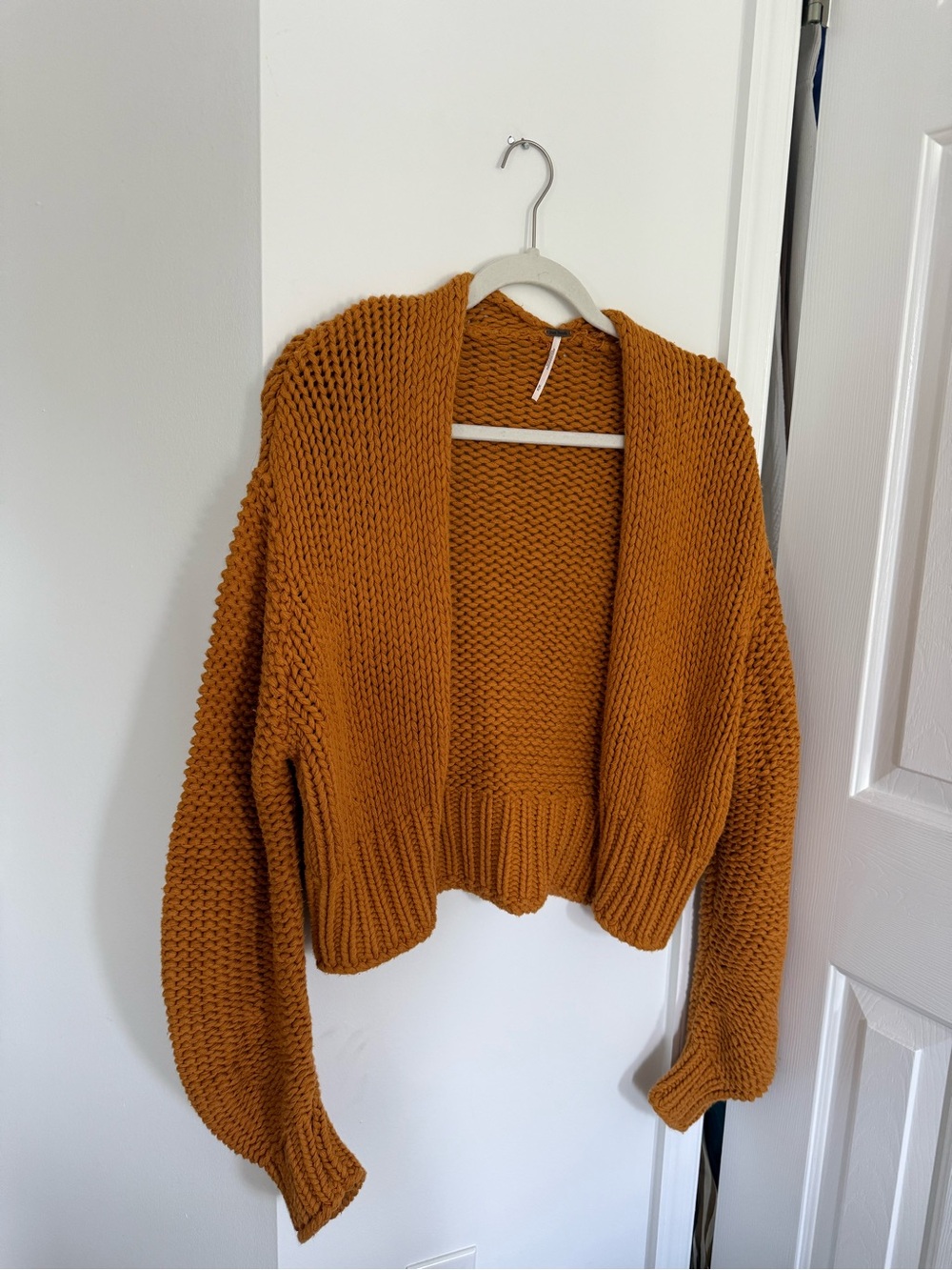 Chunky Knit Cropped Cardigan Sweater - Orange
